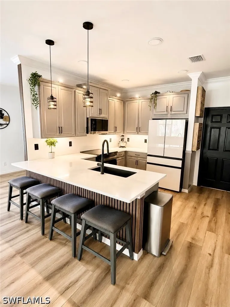 Summit Place Circle #163 Naples, FL 34119