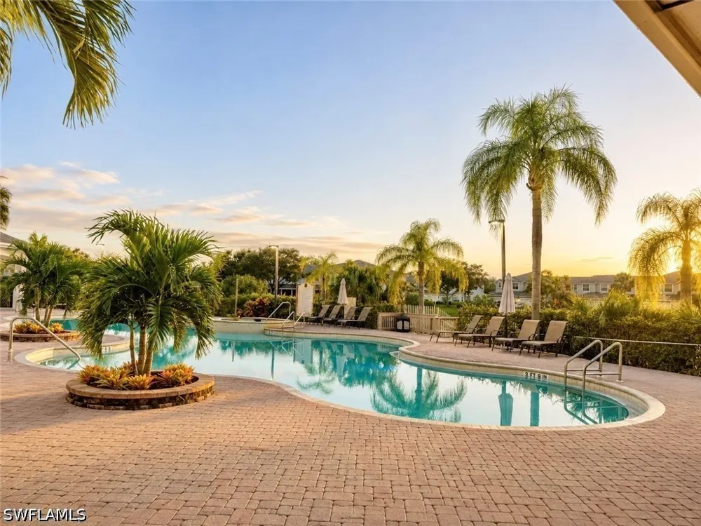Summit Place Circle #163 Naples, FL 34119