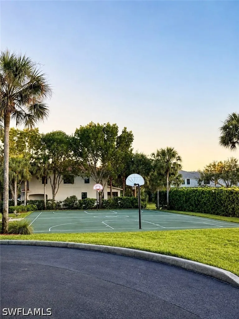 Summit Place Circle #163 Naples, FL 34119