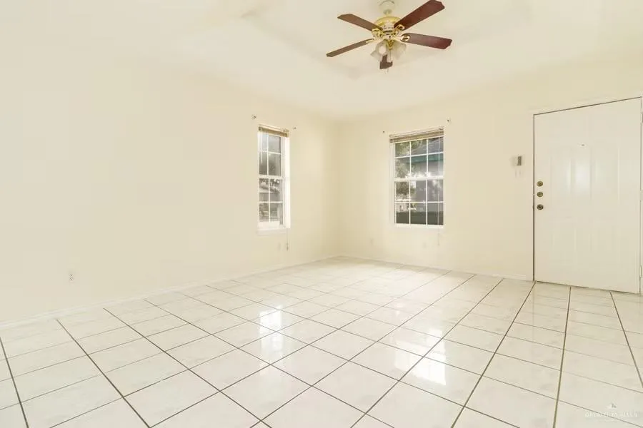 1106 Lexington Circle #2 Edinburg, TX 78539