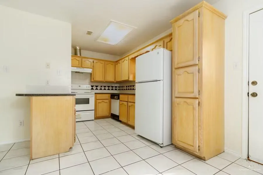 1106 Lexington Circle #2 Edinburg, TX 78539