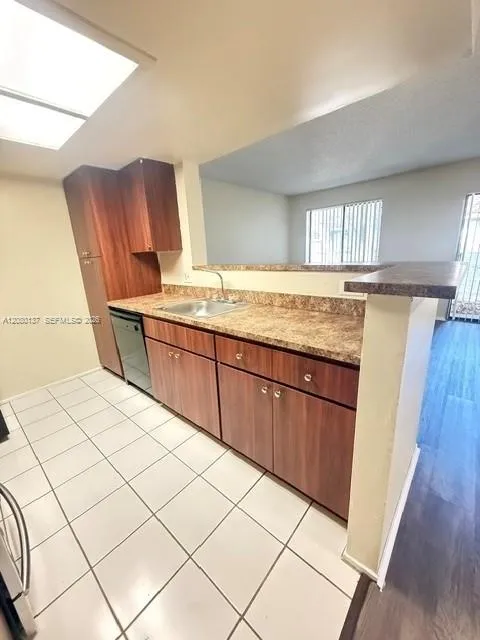 8345 Coral Lake Mnr #8345 Coral Springs, FL 33065