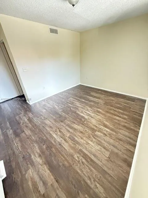 8345 Coral Lake Mnr #8345 Coral Springs, FL 33065