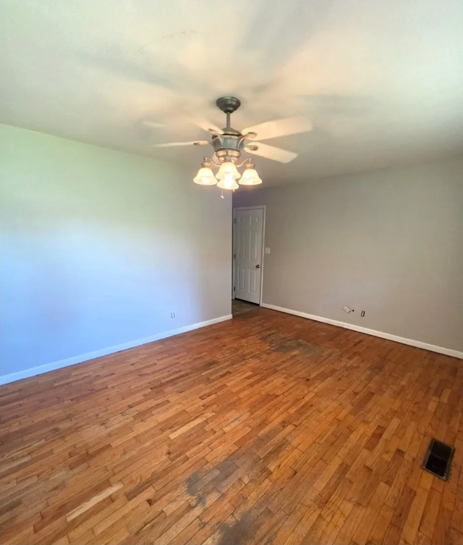 1810 S 155th West Avenue S Sand Springs, OK 74063