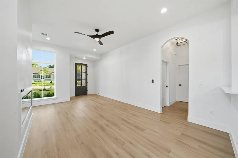 346 E Zion Place Tulsa, OK 74106