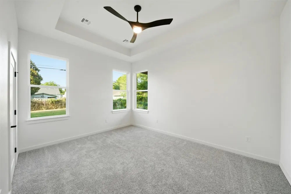 346 E Zion Place Tulsa, OK 74106