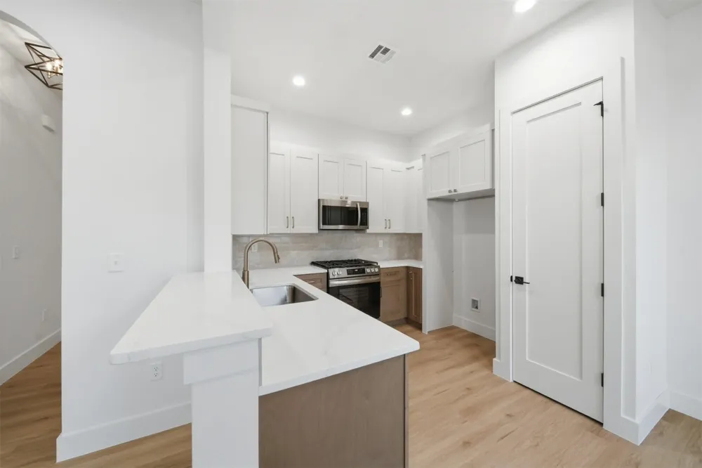 346 E Zion Place Tulsa, OK 74106