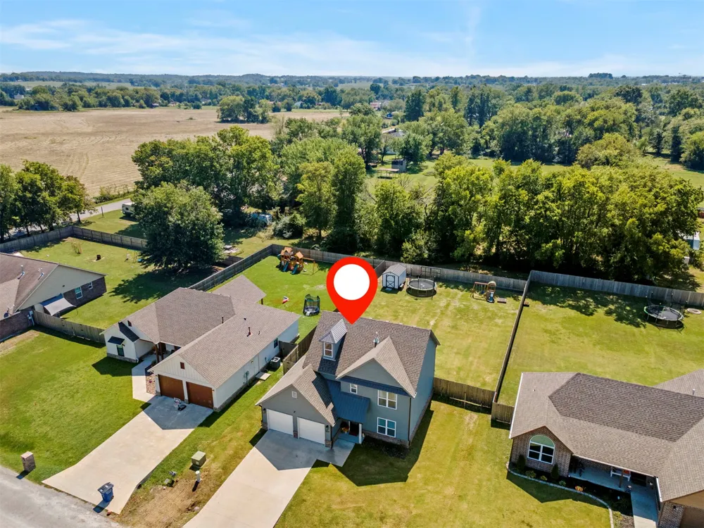 309 Tribute Trail Chouteau, OK 74337