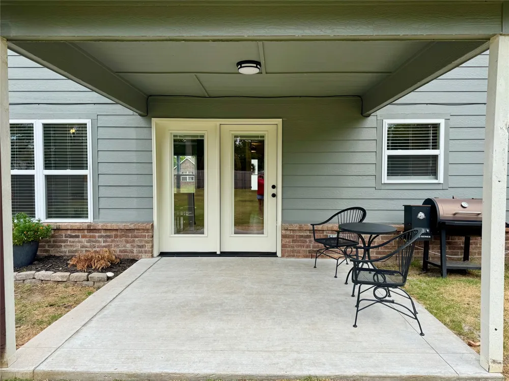 309 Tribute Trail Chouteau, OK 74337