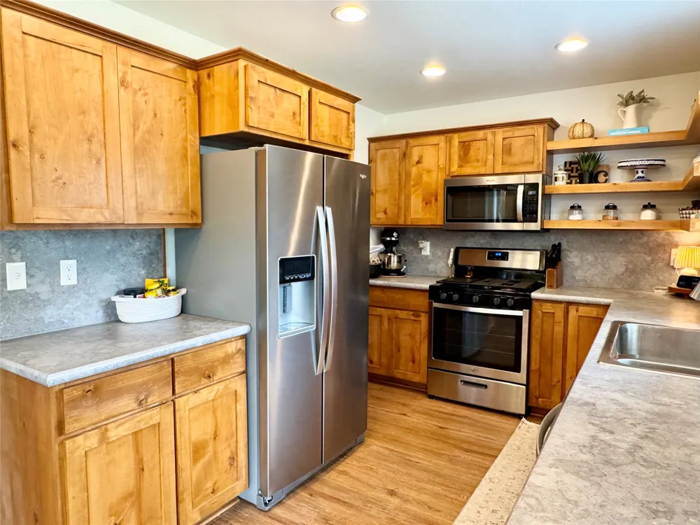309 Tribute Trail Chouteau, OK 74337