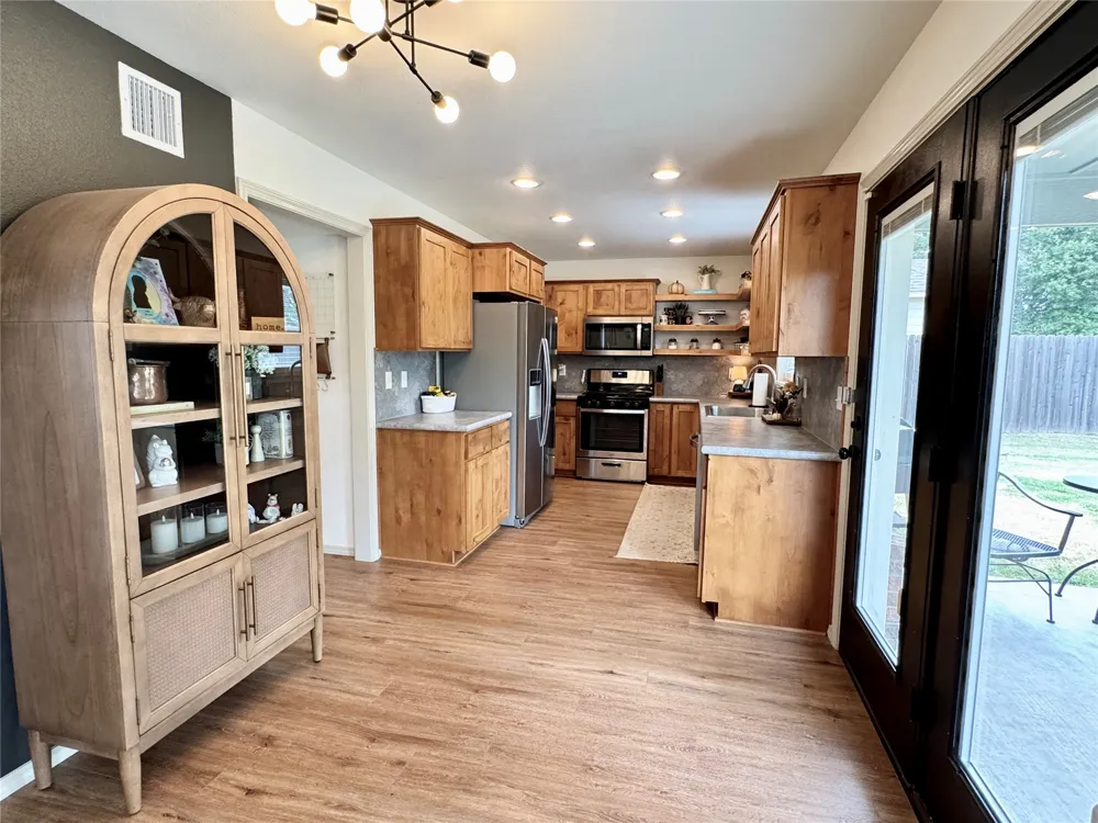309 Tribute Trail Chouteau, OK 74337