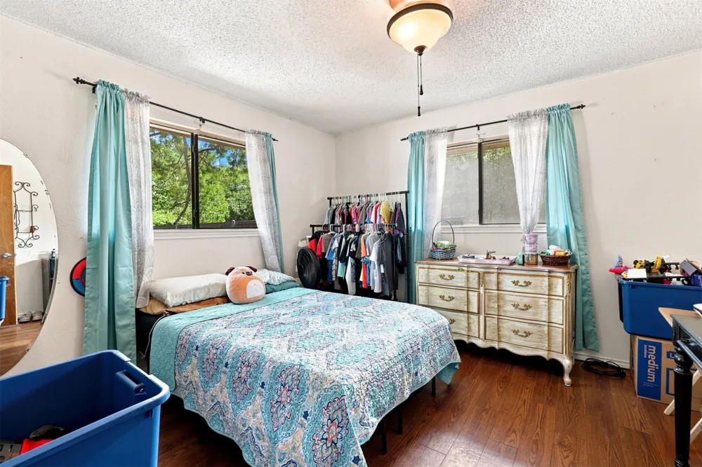 201 Smith Colbert, OK 74733