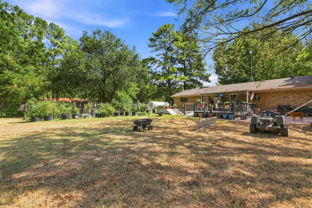 201 Smith Colbert, OK 74733