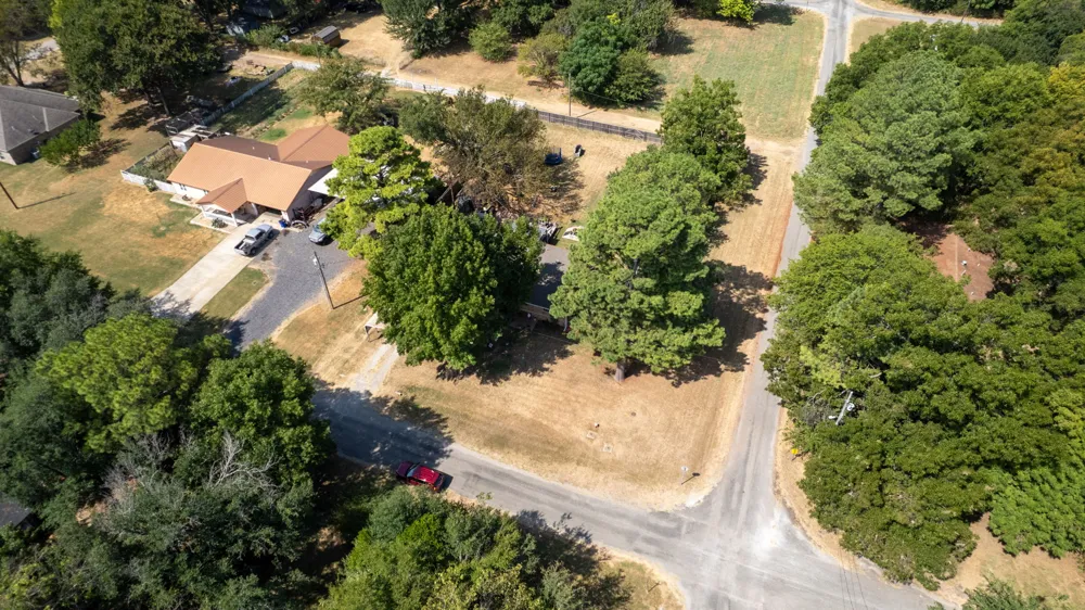201 Smith Colbert, OK 74733
