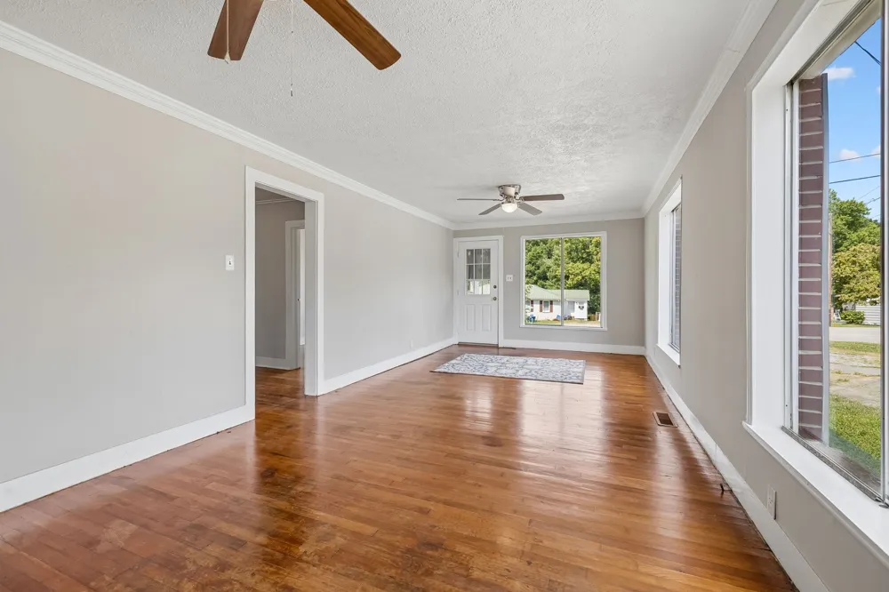 306 Smith Rd Smithville, TN 37166
