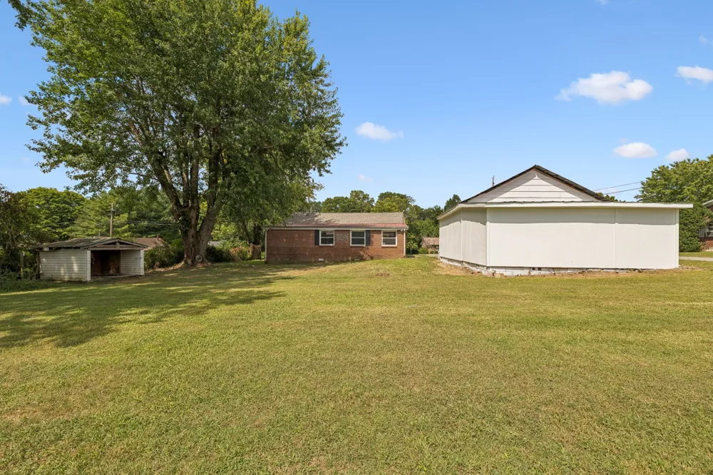 306 Smith Rd Smithville, TN 37166
