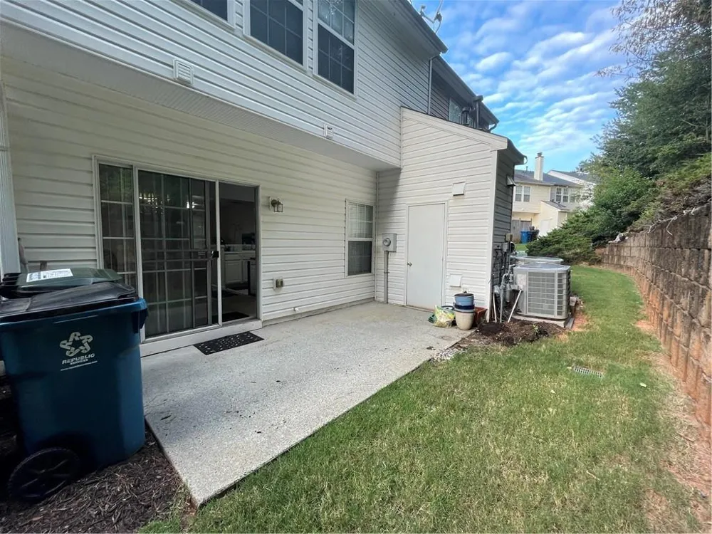 1845 Kilmington Court Alpharetta, GA 30009