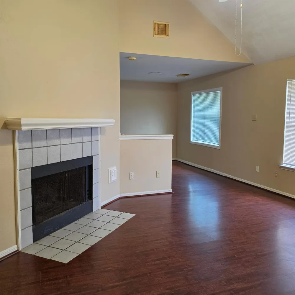 1806 Northcliff Place Sugar Land, TX 77478