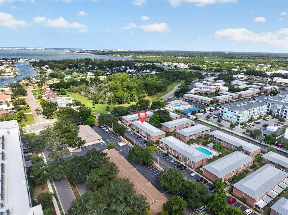 3585 41ST TERRACE S #225 St Petersburg, FL 33711