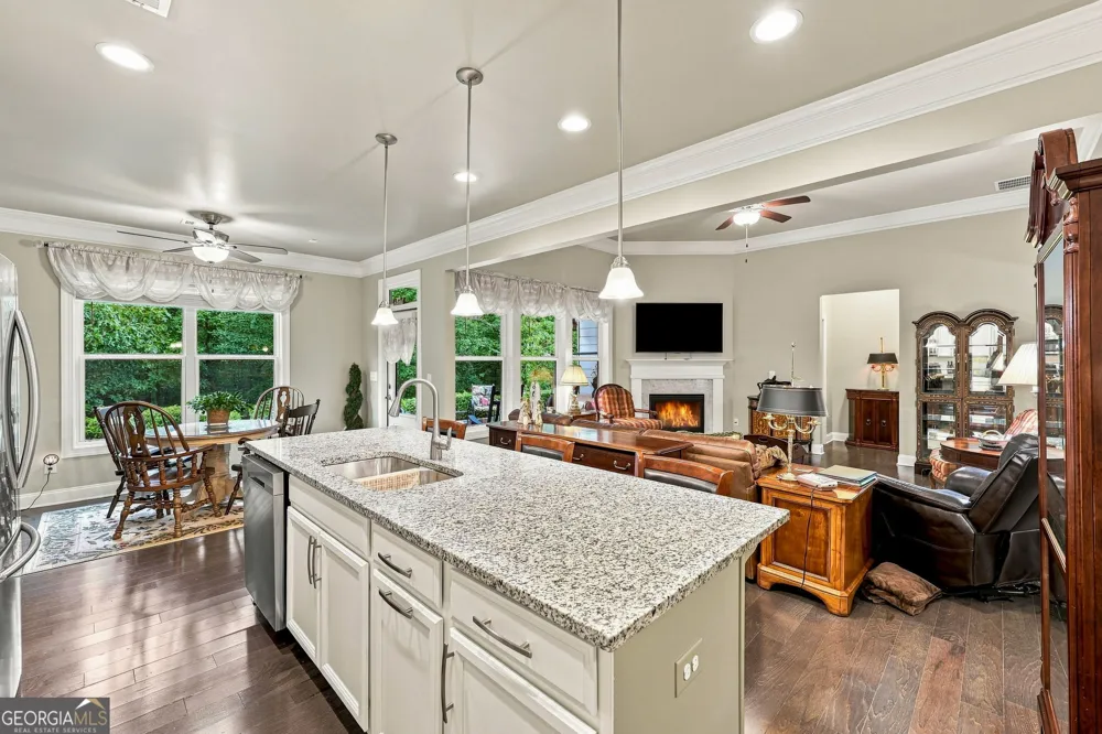 5910 Stellata CIR Cumming, GA 30028