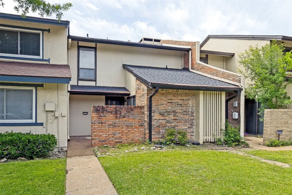 2004 Town Place Garland, TX 75041