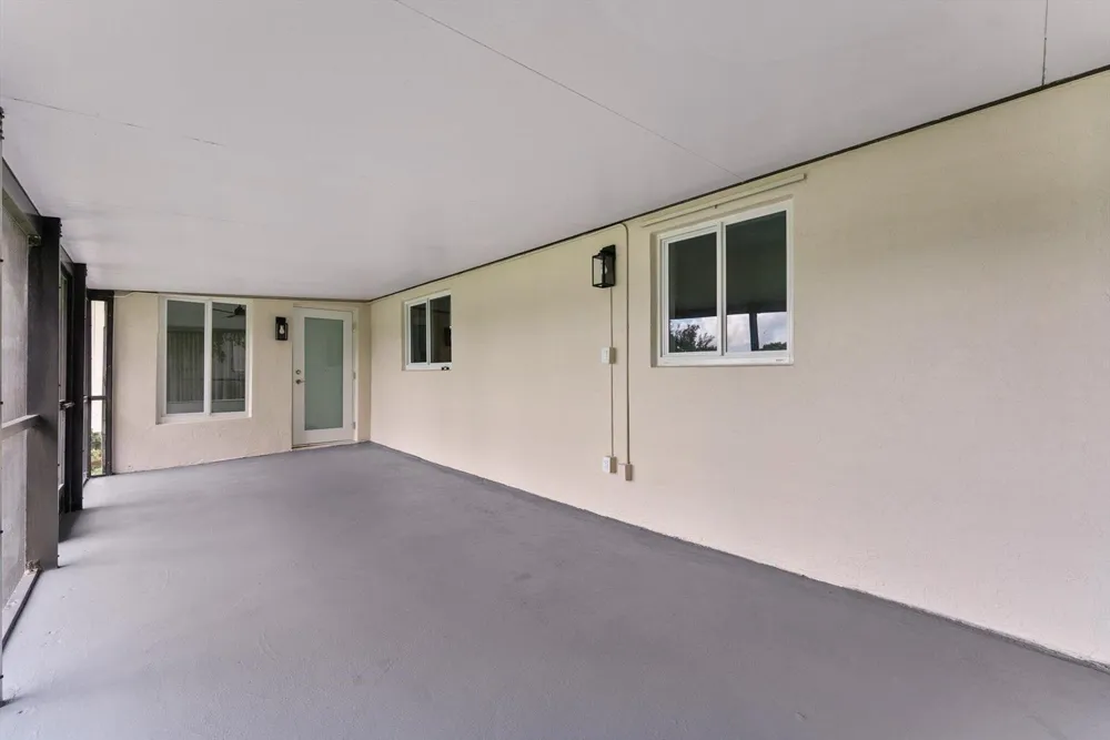 256 GREENBRIER DRIVE Palm Springs, FL 33461