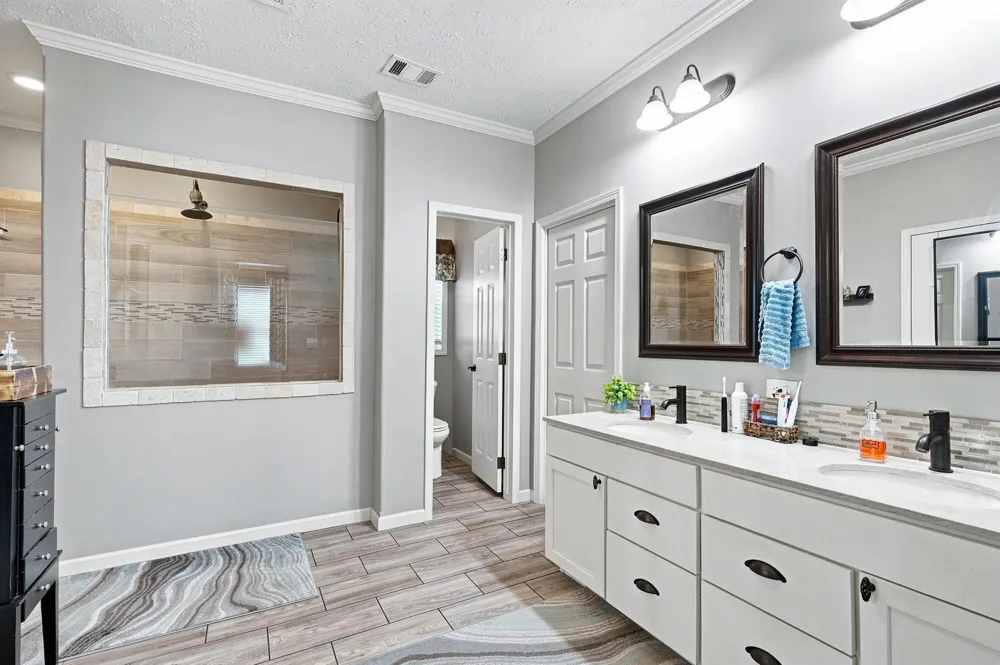 4944 NE 115th Place Okeechobee, FL 34972