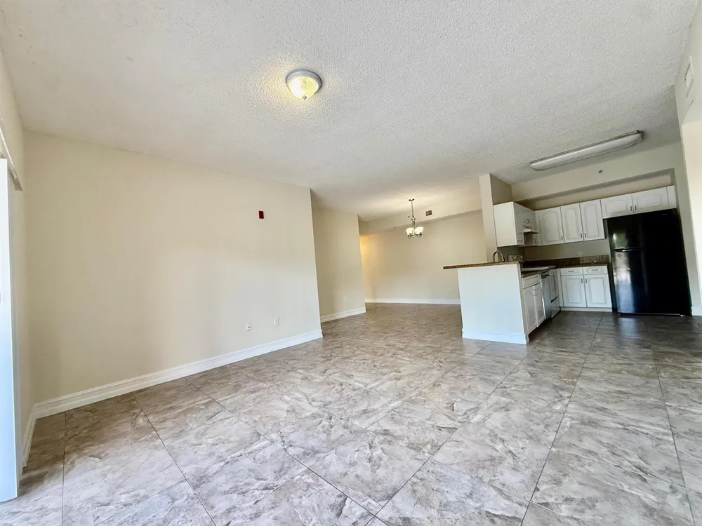 6960 SW 39th Street #E207 Davie, FL 33314