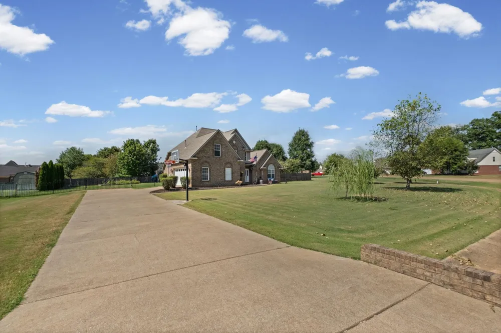713 ELIZABETH DR Atoka, TN 38004