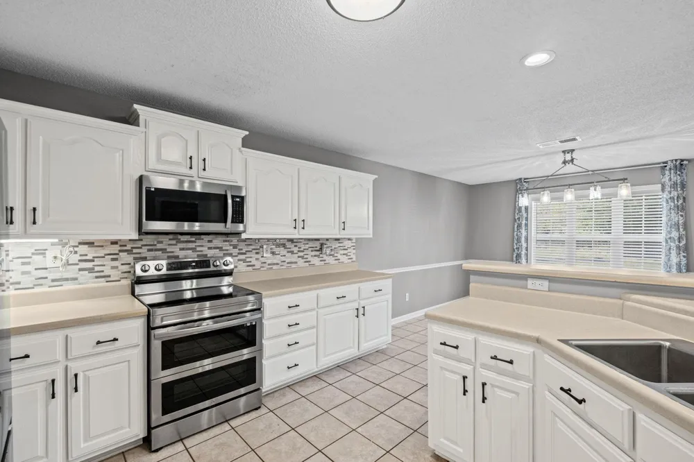 713 ELIZABETH DR Atoka, TN 38004