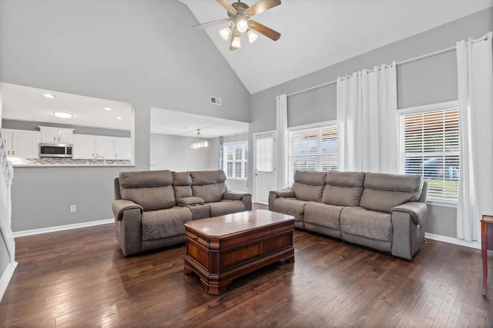 713 ELIZABETH DR Atoka, TN 38004