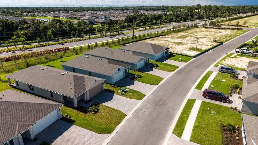 1469 HARMON DR Port Charlotte, FL 33953