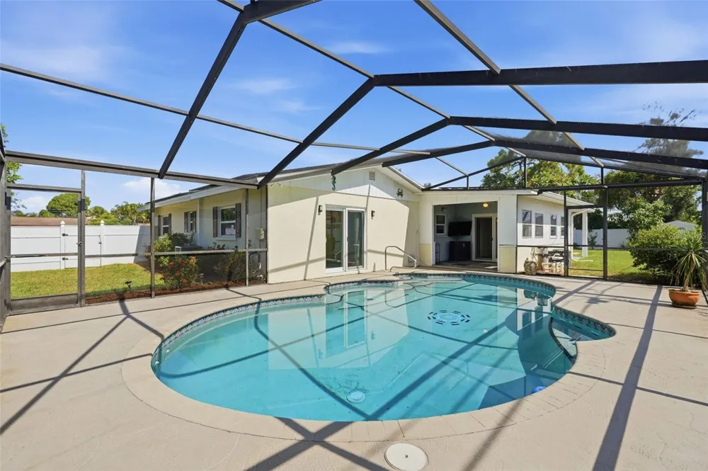 1015 FUNDY ROAD Venice, FL 34293