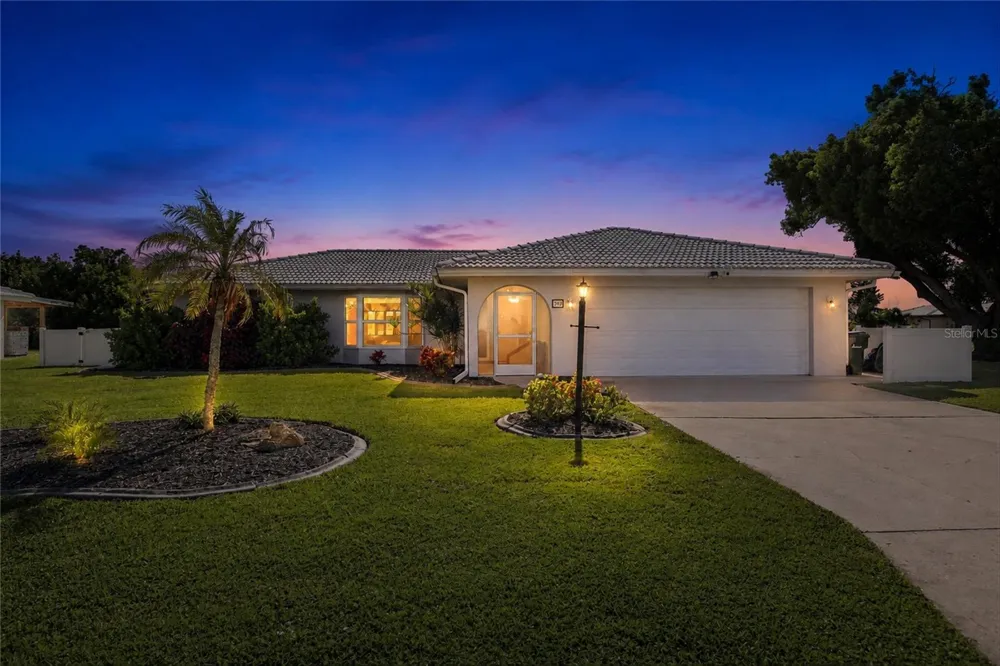 302 DEGAS DRIVE Nokomis, FL 34275
