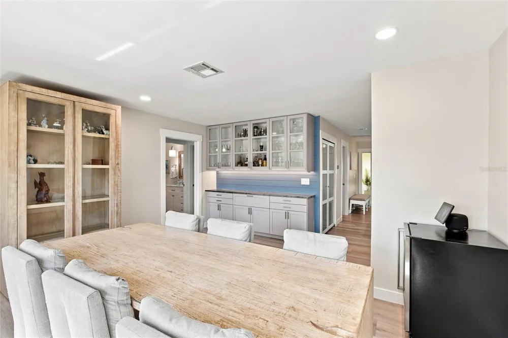 302 DEGAS DRIVE Nokomis, FL 34275