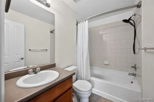 2501 Cutters Circle #102 Castle Rock, CO 80108