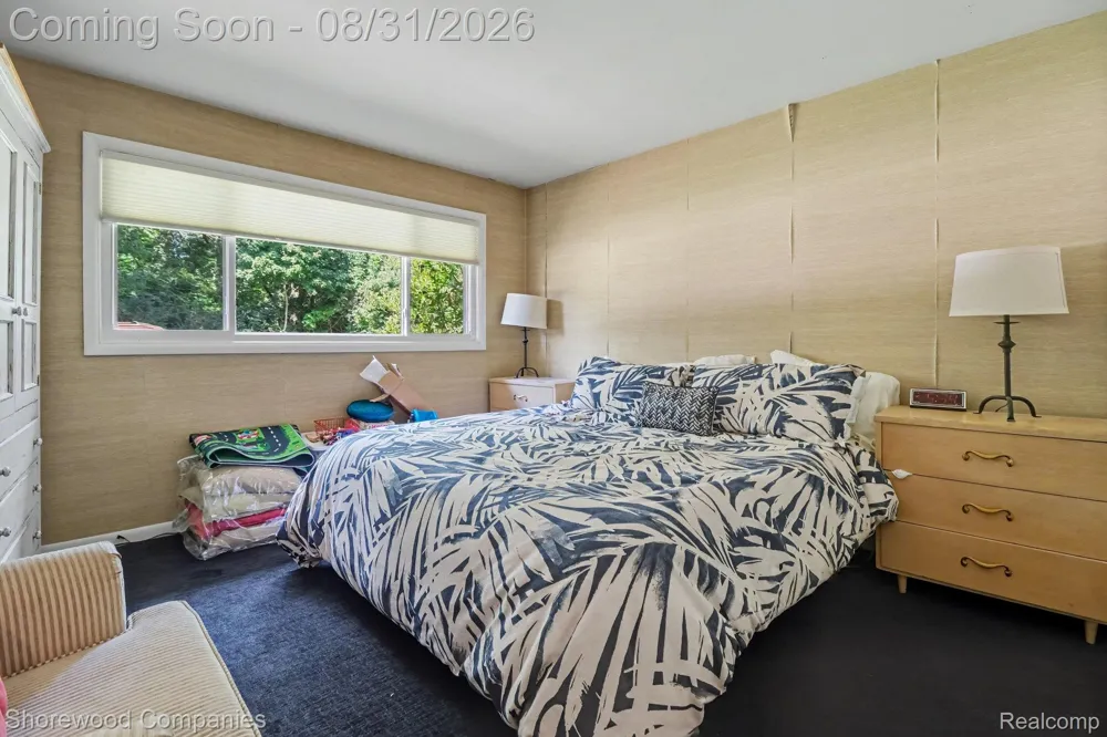 3144 Upton Drive Troy City, MI 48084