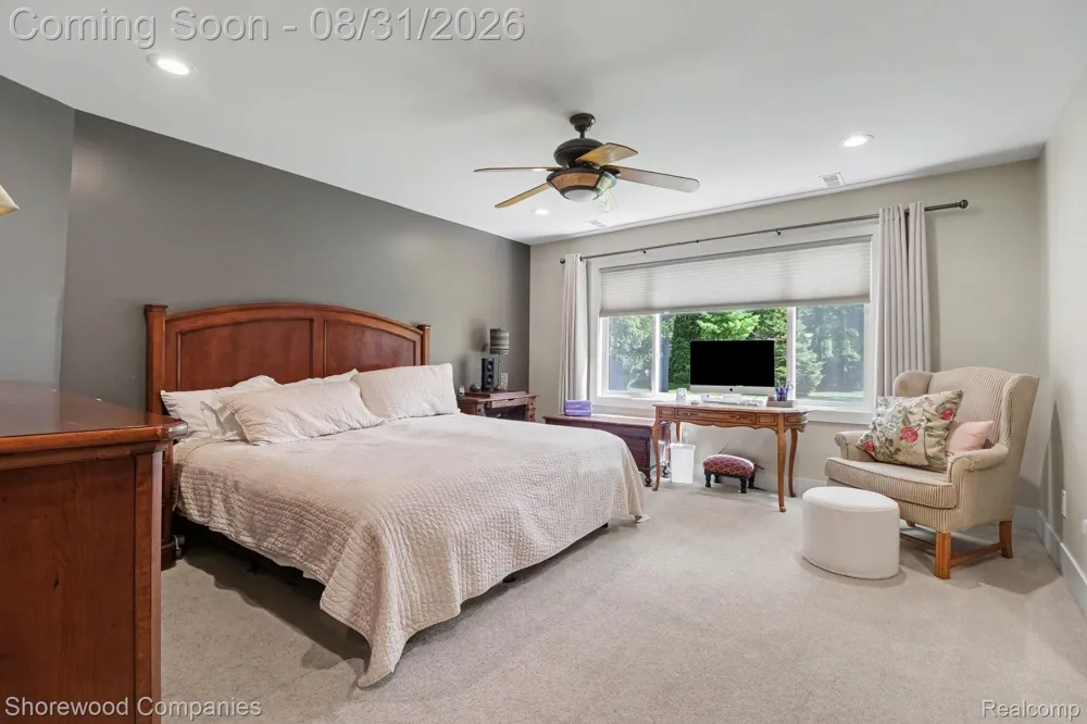 3144 Upton Drive Troy City, MI 48084
