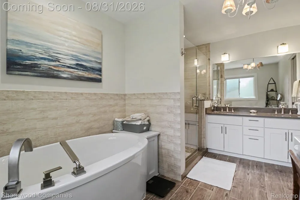 3144 Upton Drive Troy City, MI 48084