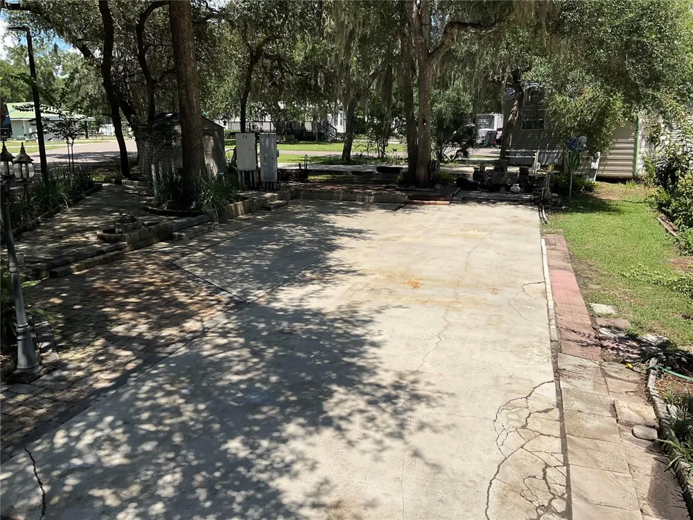 25289 NE 140TH LANE NE #363 Salt Springs, FL 32134