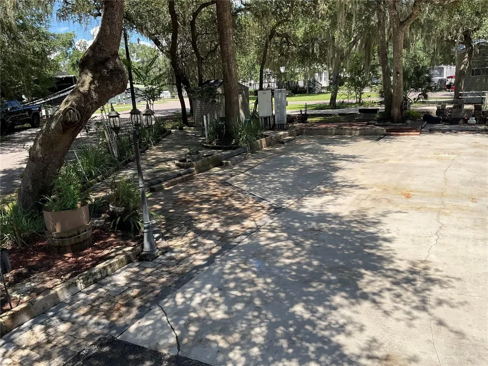 25289 NE 140TH LANE NE #363 Salt Springs, FL 32134