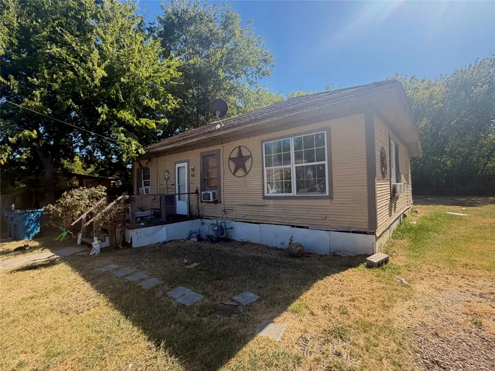418 Bunert Corsicana, TX 75110
