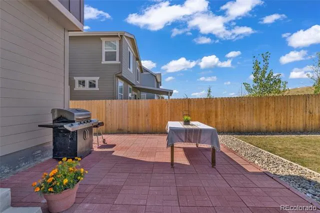 828 Yankee Boy Loop Elizabeth, CO 80107