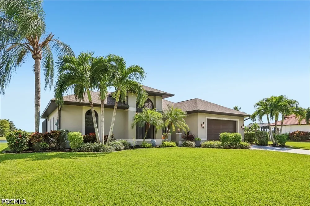Royal Tee Circle Cape Coral, FL 33991