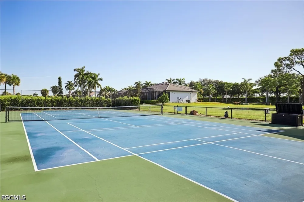 Royal Tee Circle Cape Coral, FL 33991