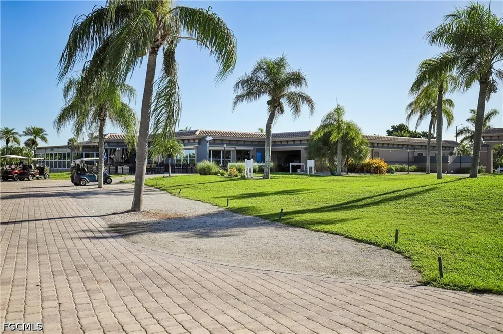 Royal Tee Circle Cape Coral, FL 33991