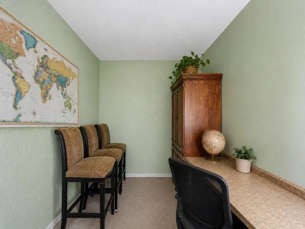 689 CABALLERO AVENUE SE Palm Bay, FL 32909
