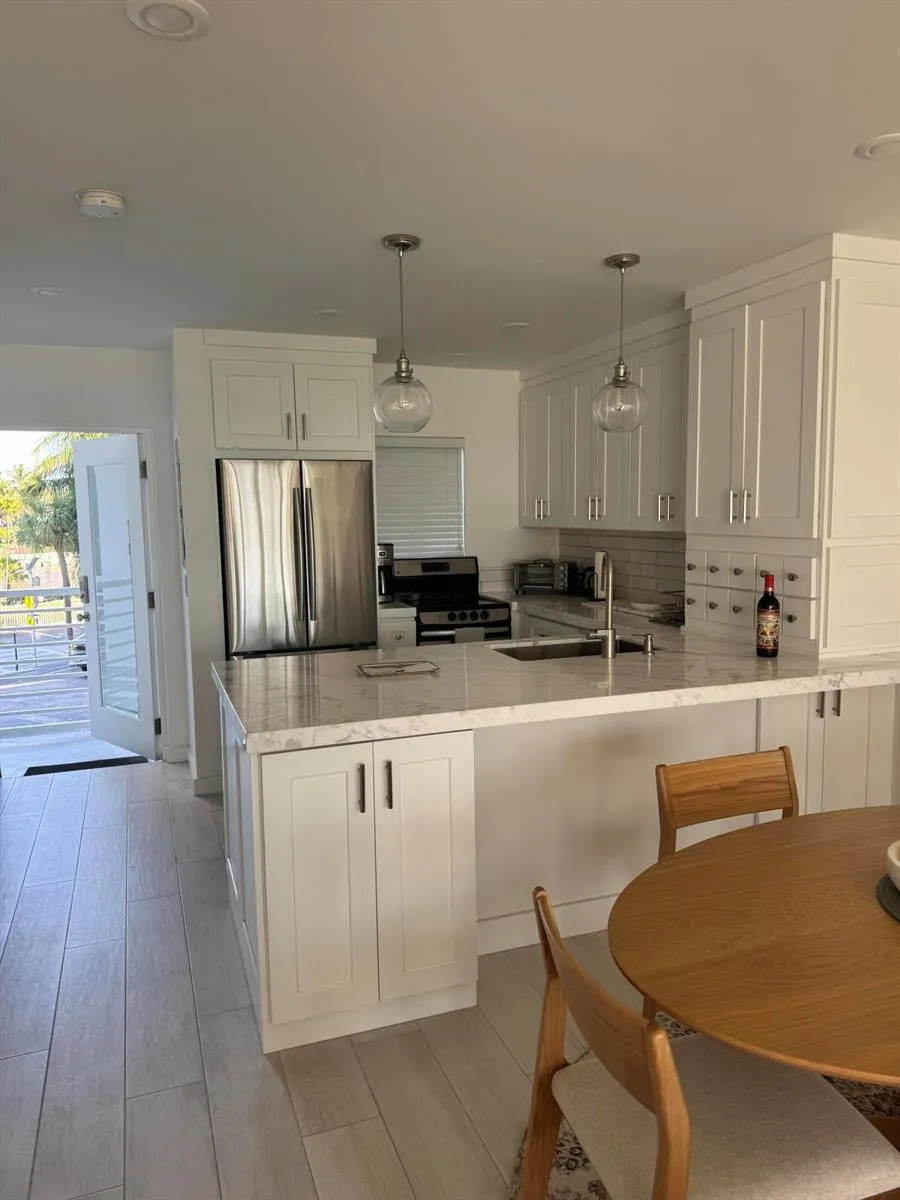 1041 HILLSBORO MILE #11 Hillsboro Beach, FL 33062