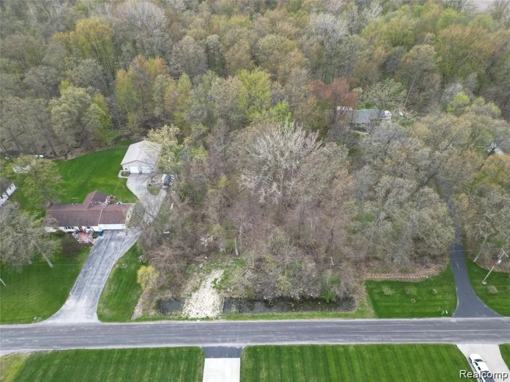 197 N Cotter Road Hampton Charter Township, MI 48732