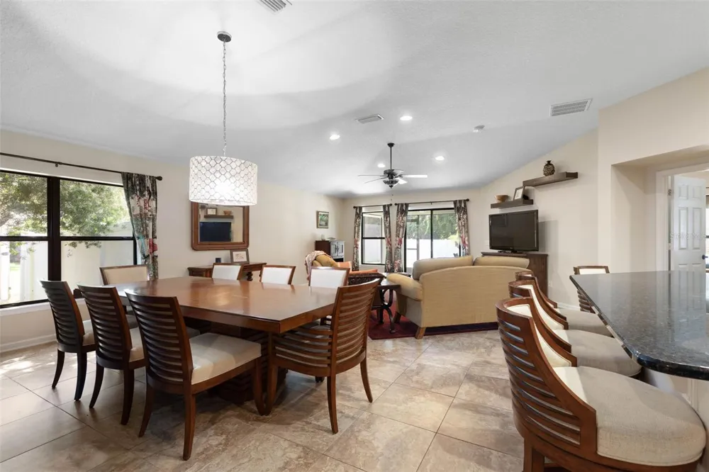 164 TUSCANY BEND STREET Daytona Beach, FL 32117